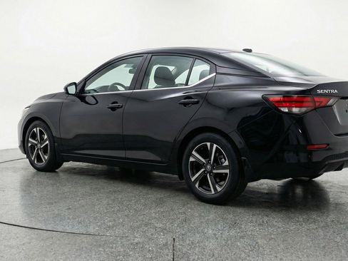 Used 2025 Nissan Sentra SV FWD image 6
