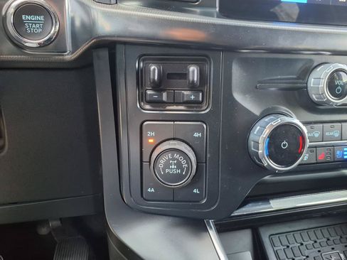 Used 2025 Ford F150 Raptor AWD/4WD image 24