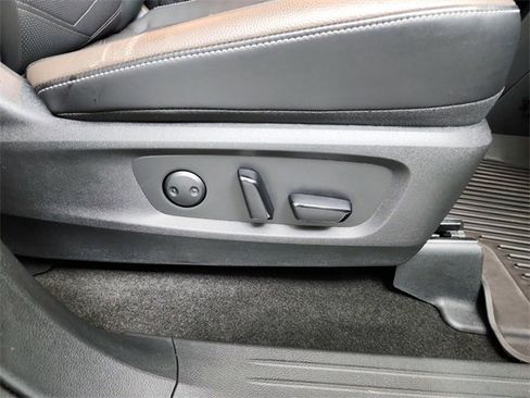 Used 2024 Nissan Pathfinder Platinum w/ Cargo Package image 41