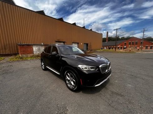Used 2022 BMW X3 xDrive30i AWD/4WD image 3