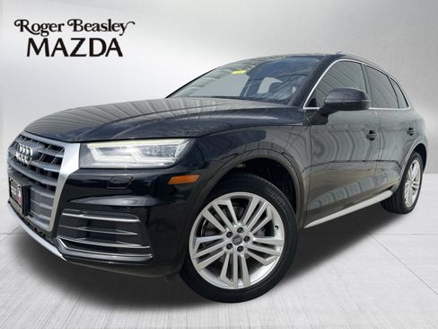 Used 2018 Audi Q5 2.0T Premium Plus w/ Premium Plus Package AWD/4WD image 1