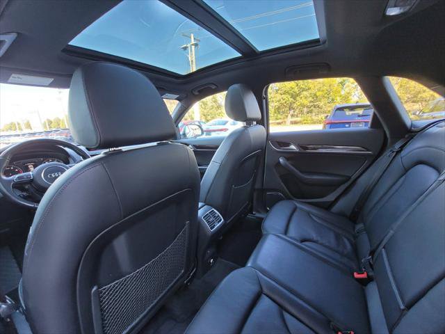 Used 2017 Audi Q3 2.0T Prestige w/ Prestige Package AWD/4WD image 16