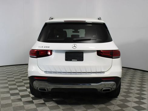 Used 2023 Mercedes-Benz GLB 250 image 33