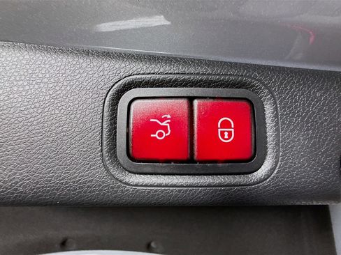 Used 2021 Mercedes-Benz E 350 Sedan image 41