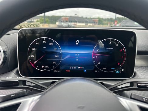 Used 2025 Mercedes-Benz C 300 4MATIC Sedan image 30