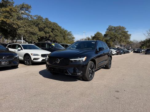 New 2026 Volvo XC60 B5 Core image 2