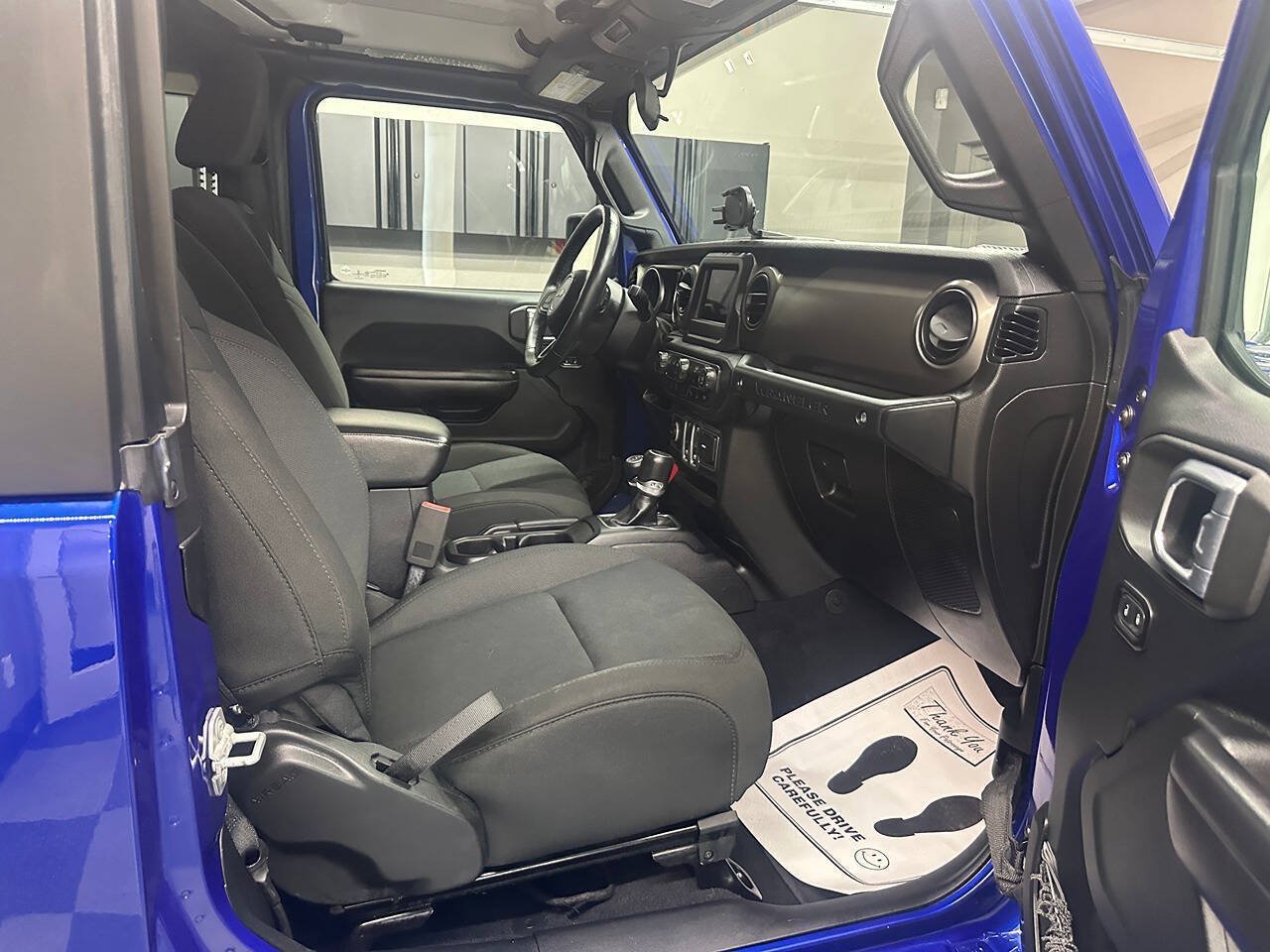 Used 2018 Jeep Wrangler Sport AWD/4WD image 28