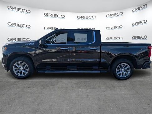 Used 2019 Chevrolet Silverado 1500 High Country w/ Technology Package AWD/4WD image 4