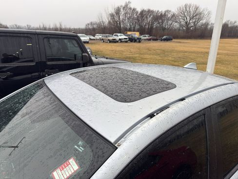 Used 2018 Subaru WRX Premium image 9