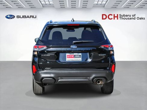 Certified 2025 Subaru Forester Touring AWD/4WD image 5