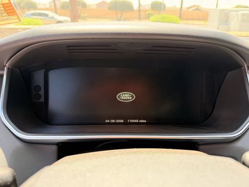 Used 2015 Land Rover Range Rover Sport HSE image 10