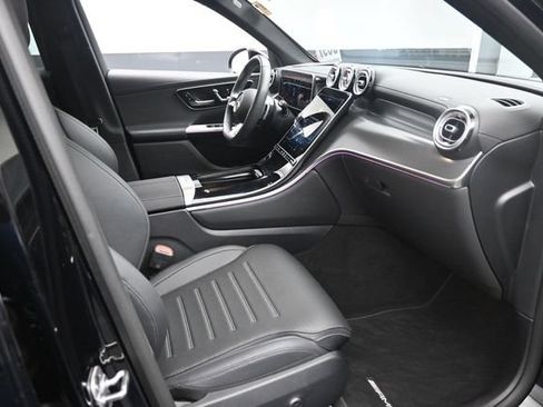 Used 2026 Mercedes-Benz GLC 300 image 29