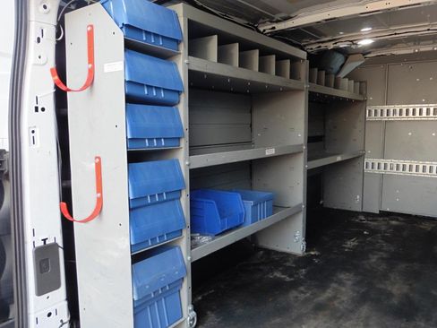 Used 2019 Ford Transit 250 130 Low Roof image 4