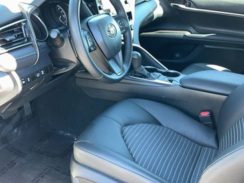 Used 2024 Toyota Camry SE w/ Audio Upgrade Package image 7