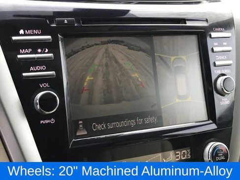 Used 2023 Nissan Murano SL image 12