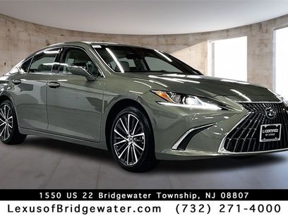 Certified 2025 Lexus ES 350 w/ Premium Package
