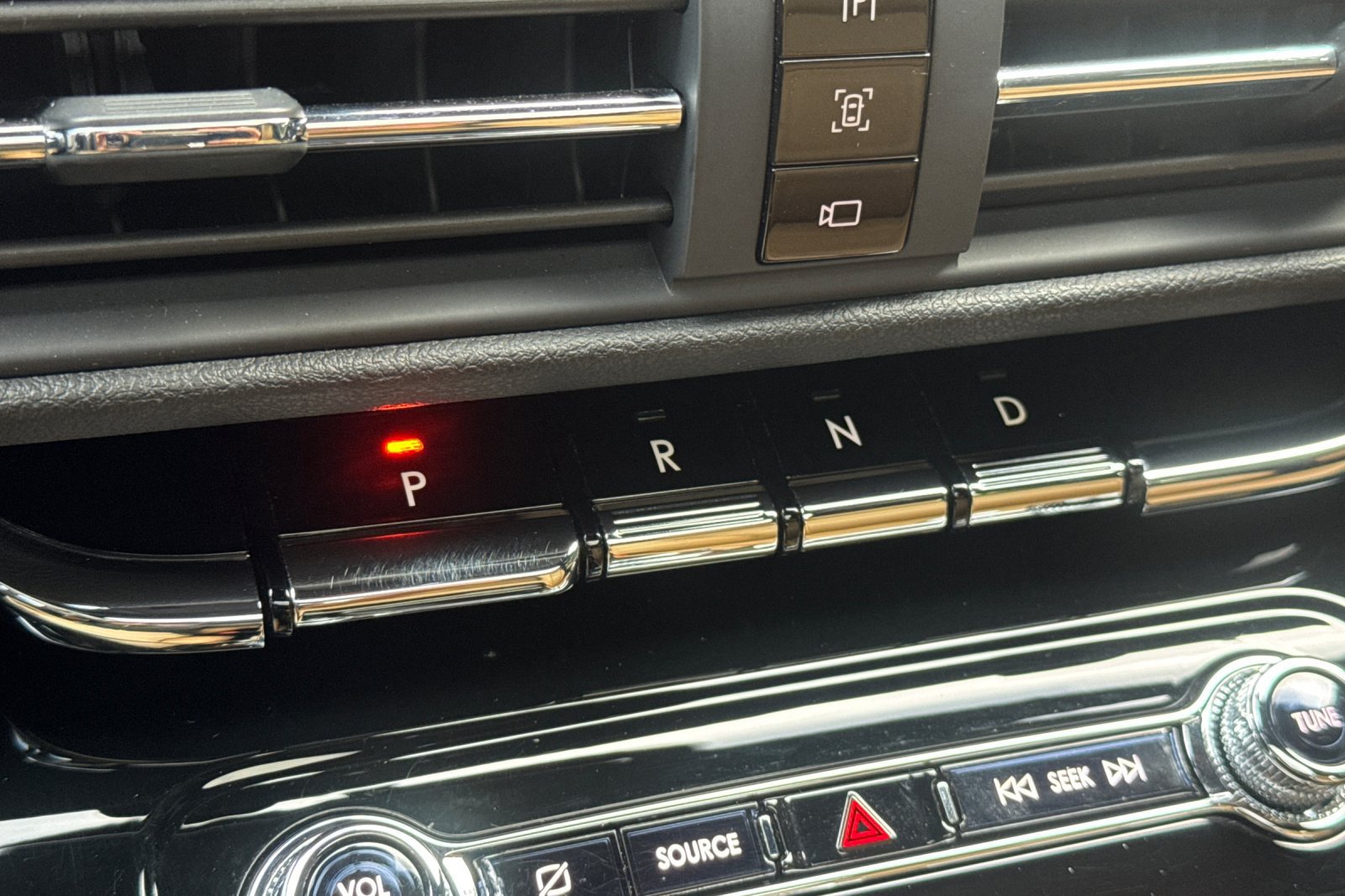 Used 2022 Lincoln Corsair Grand Touring AWD/4WD image 22