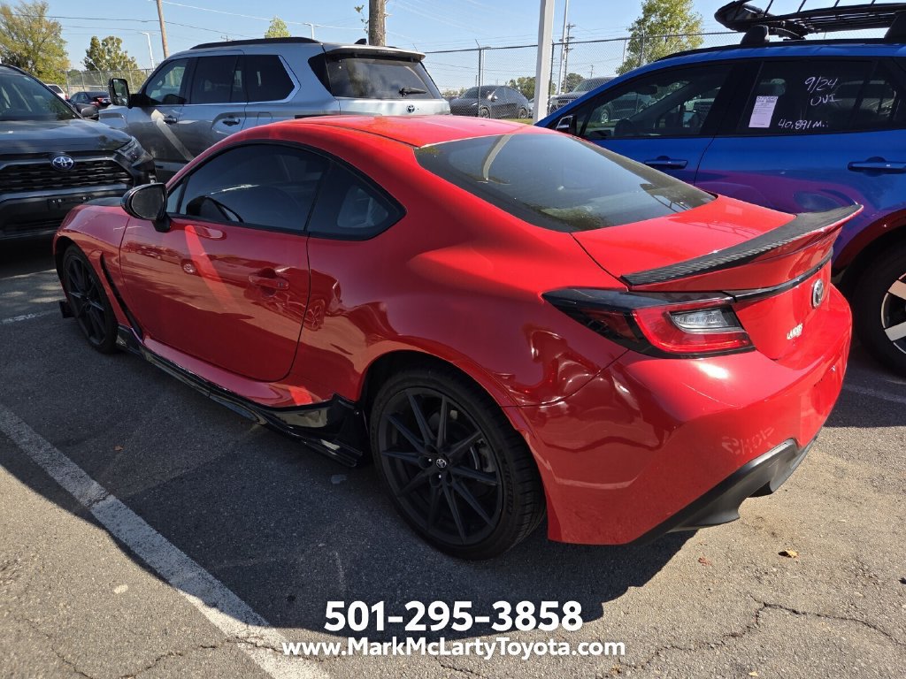 Used 2023 Toyota GR86 Premium RWD image 4