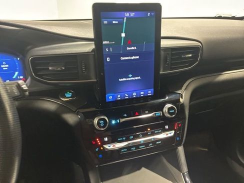 Used 2021 Ford Explorer ST w/ ST Street Pack image 28