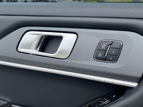 New 2026 Ford Explorer ST-Line w/ ST-Line Street Pack RWD image 14