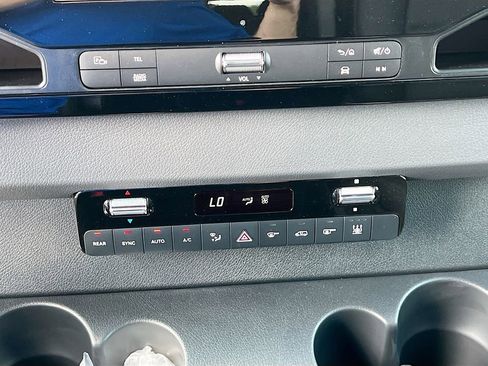 New 2025 Mercedes-Benz Sprinter 2500 image 15