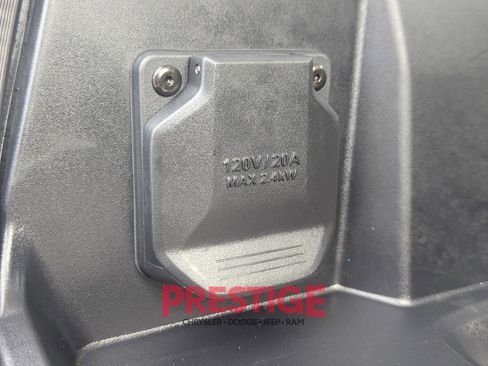Used 2024 Chevrolet Silverado EV W/T AWD/4WD image 7