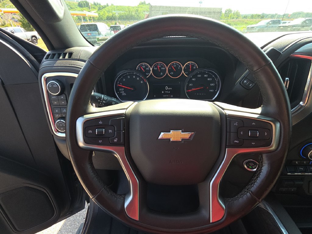 Used 2021 Chevrolet Silverado 1500 LTZ w/ Z71 Off-Road Package AWD/4WD image 18