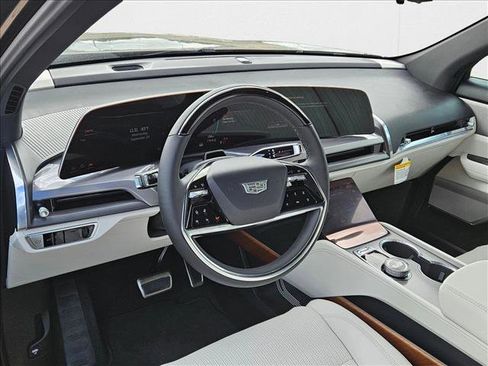 New 2026 Cadillac Vistiq Sport image 3