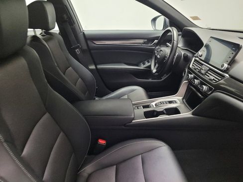 Used 2018 Honda Accord Sport image 21