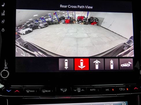 Used 2023 Jeep Grand Wagoneer Series III w/ Rear Seat Video Group 1 AWD/4WD image 28