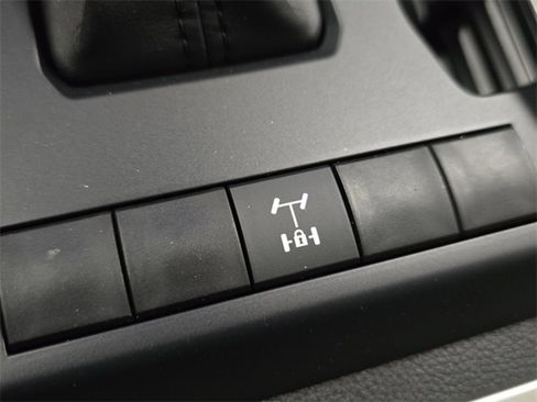 New 2026 Toyota Tacoma TRD Off-Road image 9