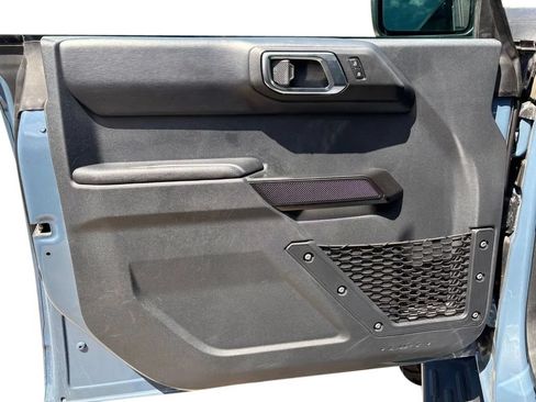 Used 2025 Ford Bronco Outer Banks AWD/4WD image 18