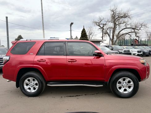 Used 2015 Toyota 4Runner SR5 image 10