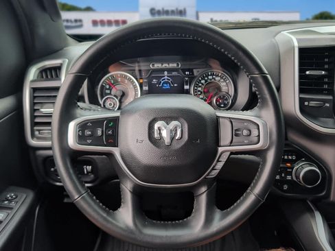 Used 2022 RAM 1500 Big Horn AWD/4WD image 17