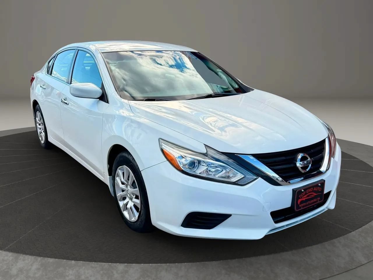 Used 2018 Nissan Altima 2.5 S w/ S Convenience Package FWD image 3