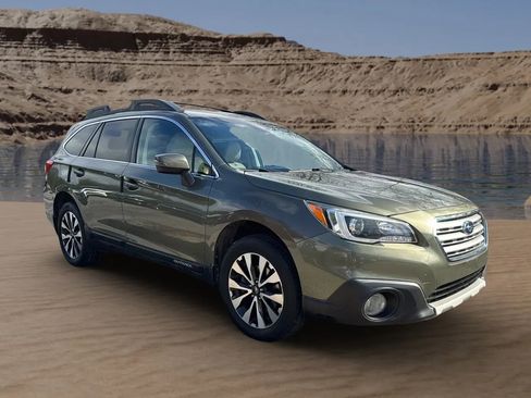 Used 2016 Subaru Outback 2.5i Limited image 3