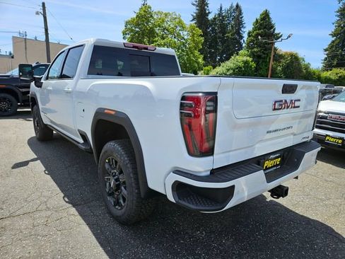 New 2026 GMC Sierra 3500 AT4 w/ AT4 Premium Plus Package AWD/4WD image 3