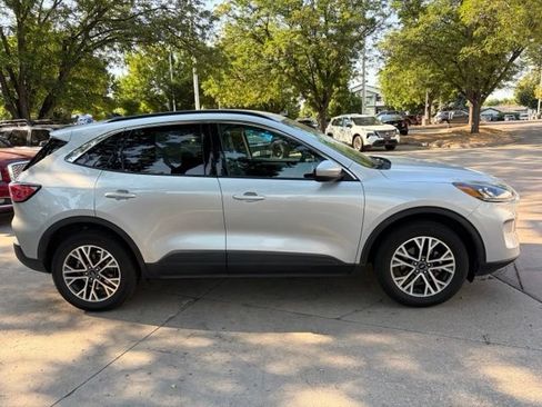 Used 2020 Ford Escape SEL AWD/4WD image 10