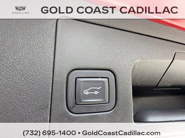 Used 2025 Cadillac XT5 Premium Luxury w/ Technology Package AWD/4WD image 13