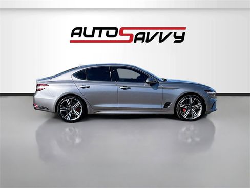 Used 2025 Genesis G70 3.3T Advanced image 8