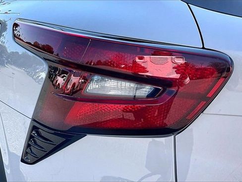 Used 2026 Chevrolet Trax ACTIV w/ Sunroof Package image 23