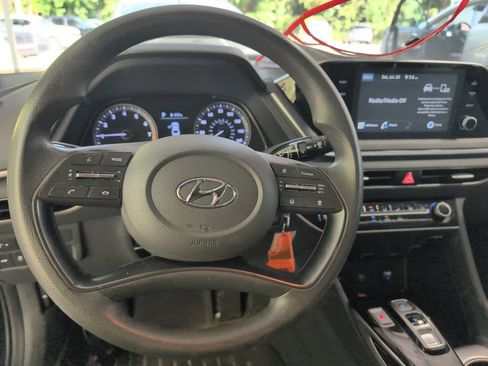 Used 2020 Hyundai Sonata SE FWD image 12