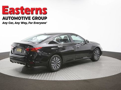 Used 2023 Nissan Altima 2.5 SV w/ SV Premium Package AWD/4WD image 42