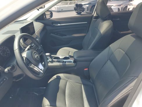 Used 2023 Nissan Altima 2.5 SL FWD image 14