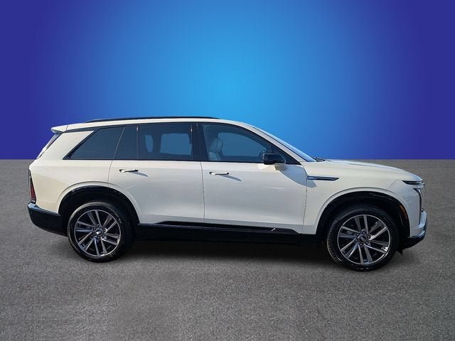 New 2027 Cadillac Vistiq Sport w/ LPO, Floor Liner Package AWD/4WD image 6