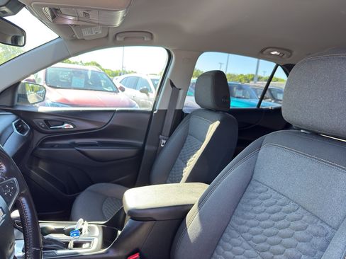 Used 2020 Chevrolet Equinox LT AWD/4WD image 26