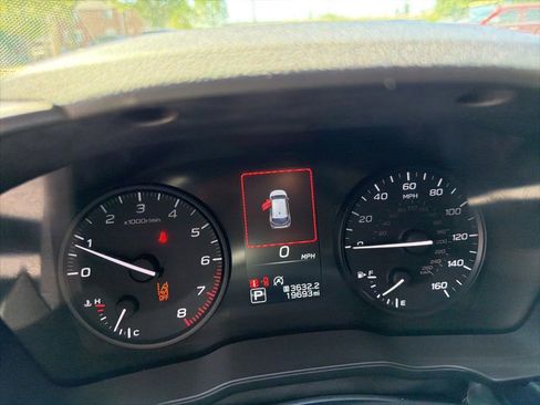 Used 2024 Subaru Impreza 2.0i AWD/4WD image 18