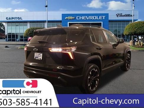 Used 2025 Chevrolet Equinox RS AWD/4WD image 3