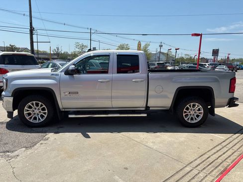 Used 2017 GMC Sierra 1500 SLE w/ Suspension Package, Off-Road AWD/4WD image 6