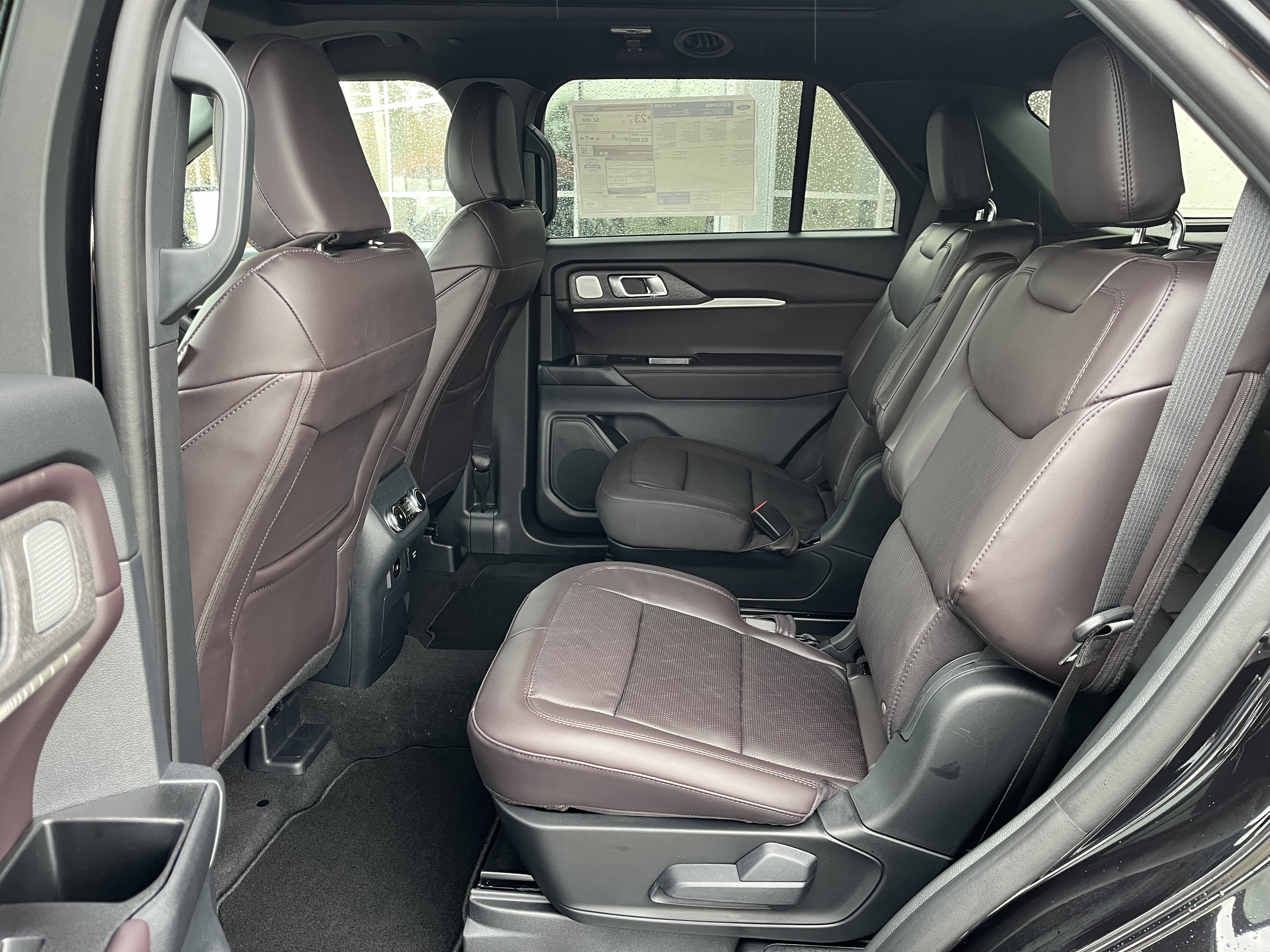 New 2027 Ford Explorer Platinum RWD image 12